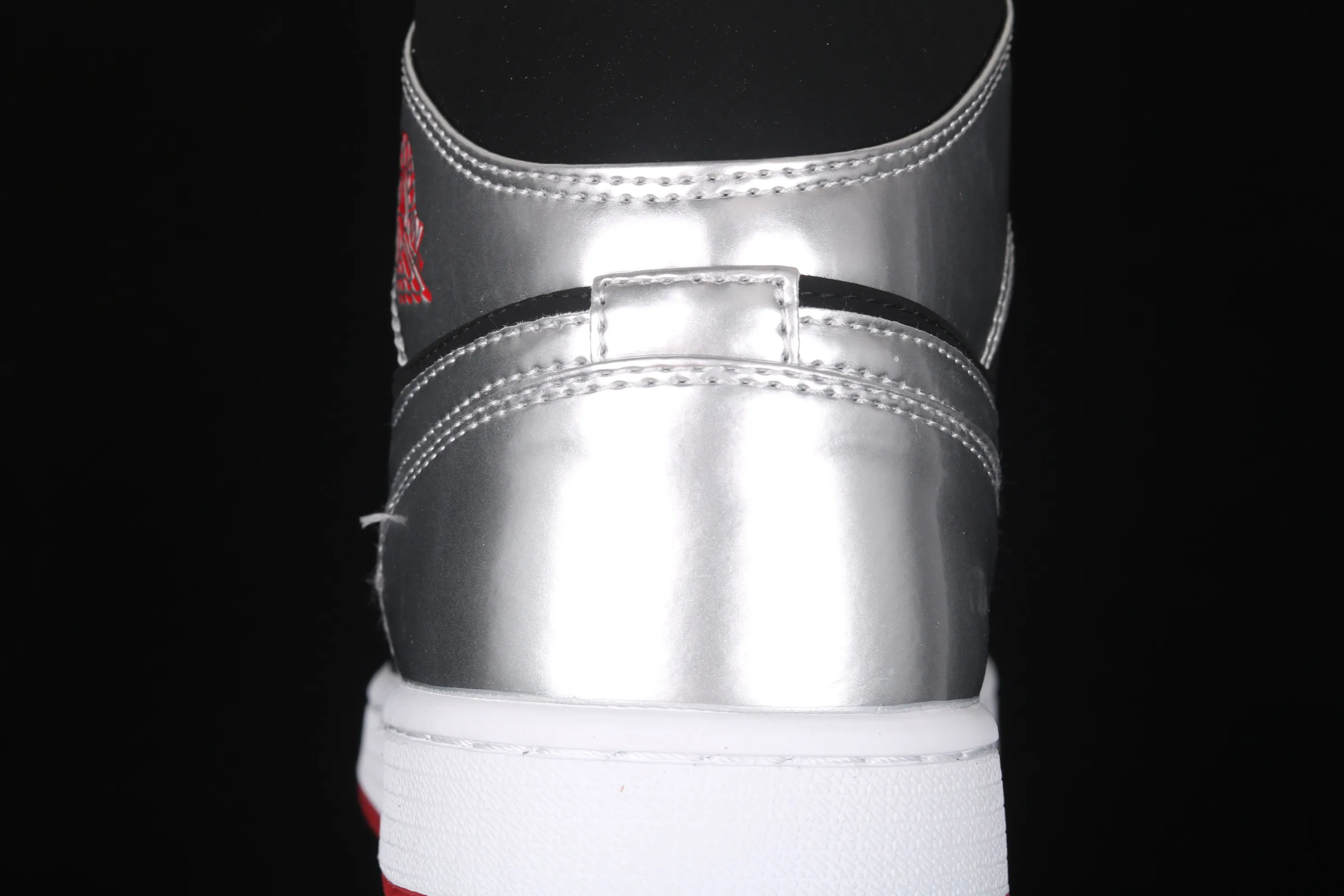 All categories Air Jordan Jordan series basketball shoes Air Jordan 1 Mid Air Jordan 1 Mid "Johnny Kilroy AJ1 Joe 1 China Black Silver 554724-057